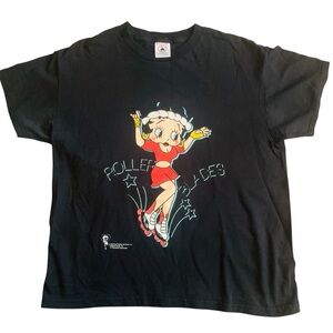 Vintage 1998 Betty Boop Roller Blades Graphic Tee Black (Youth XL / Adult Small)